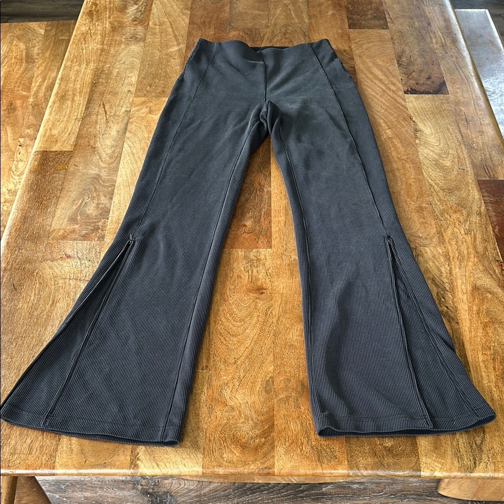 Bundle 2 for $80! - Picture 3 of 6